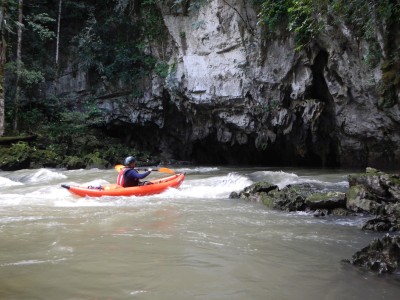 river photo